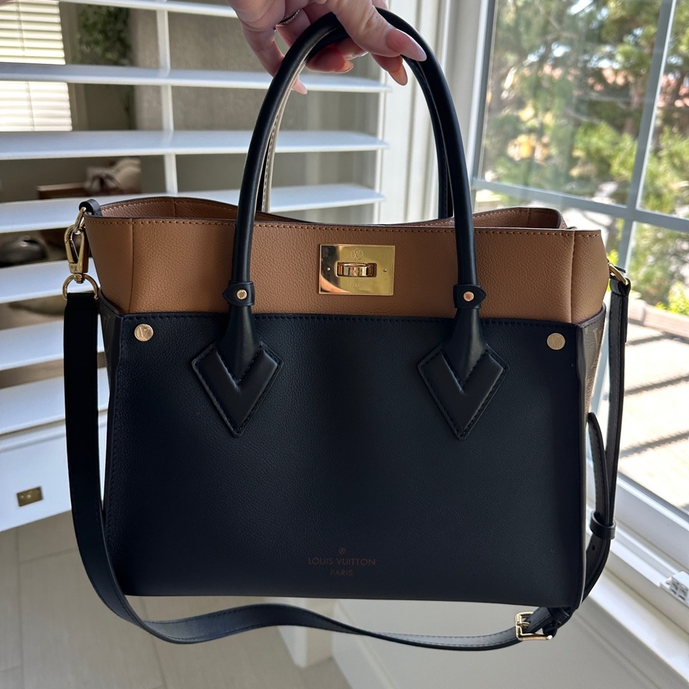 NWOT Louis Vuitton On My Side MM with receipt
